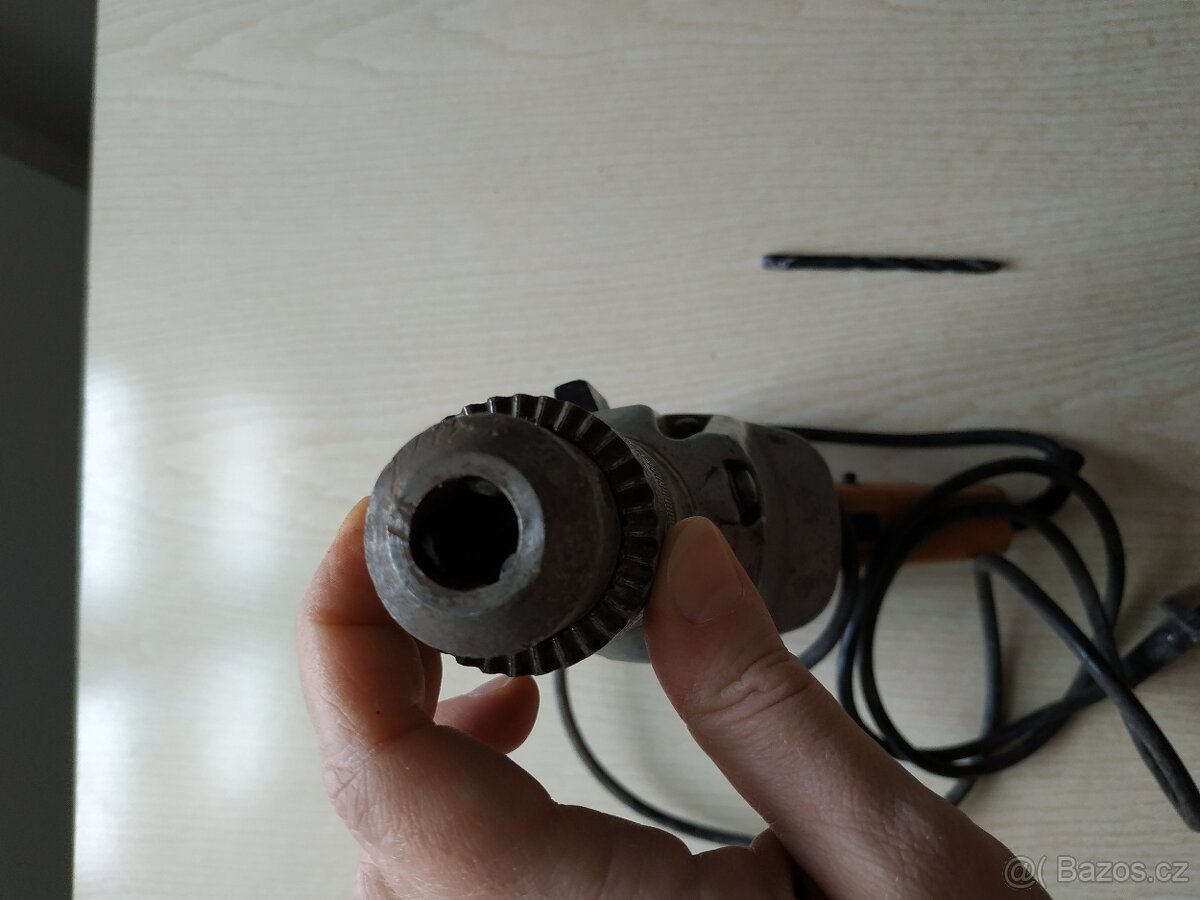 Funkční - elektrická vrtačka VEB Elektrowerkzeuge Sebnitz - 4