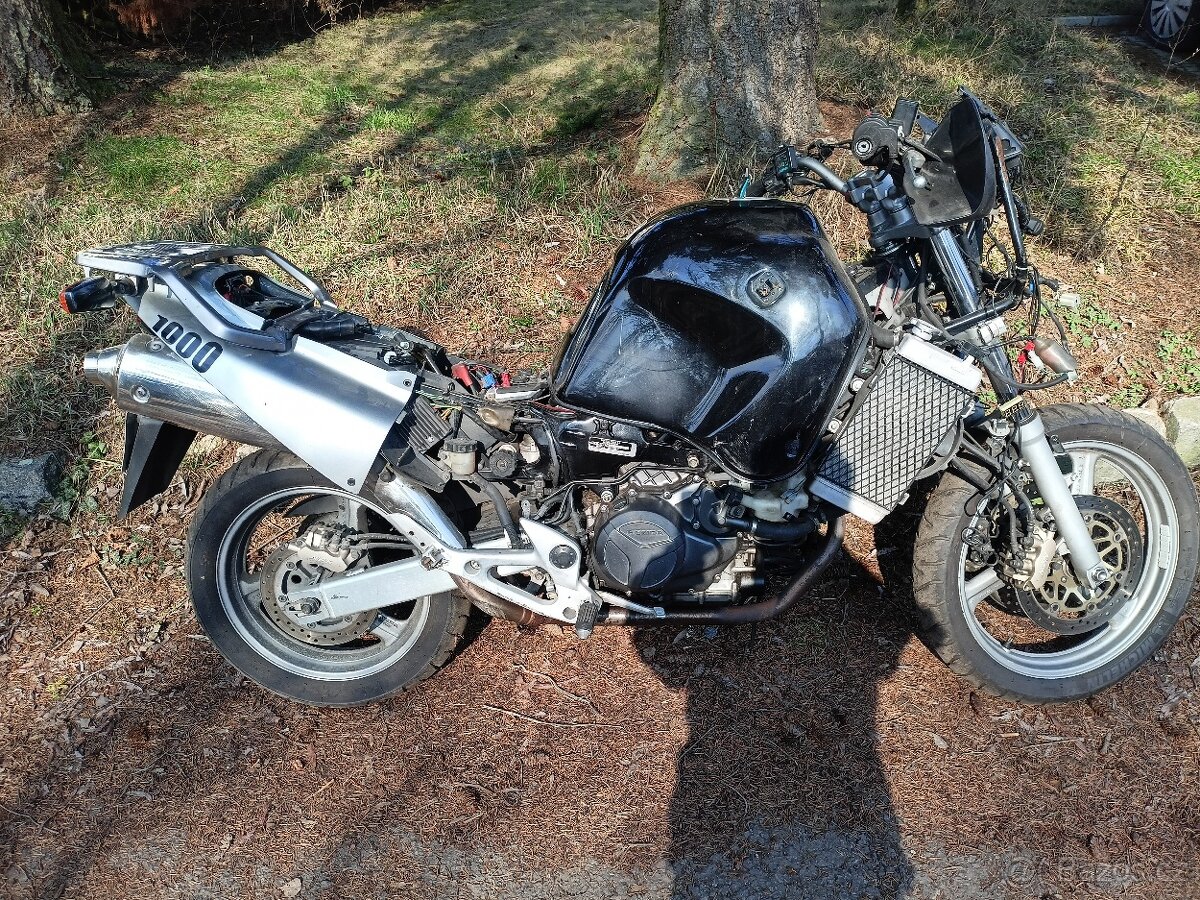 Honda xl 1000 Varadero - 4