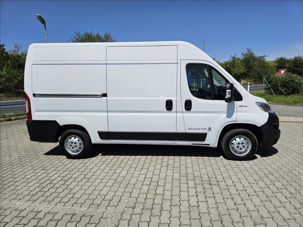 Fiat Ducato 2.3 L2H2 klima,kamera,č.57. - 4