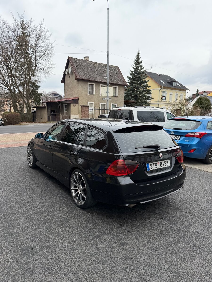 BMW 320d E91 120kw - 4