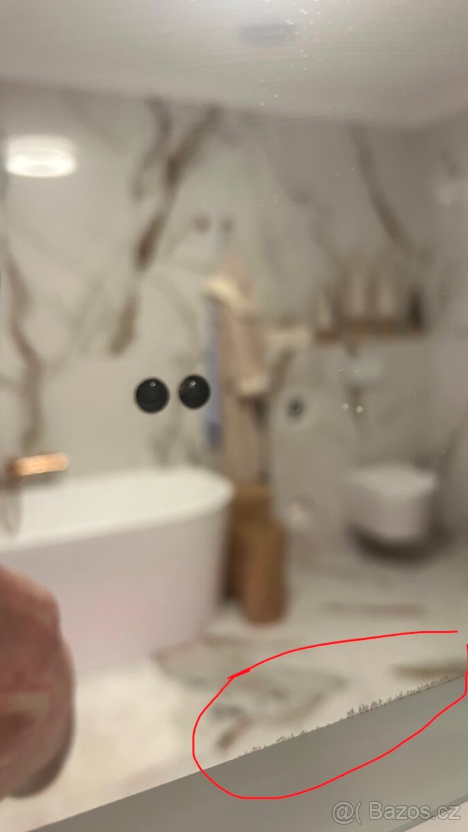 podsvícené zrcadlo - 4