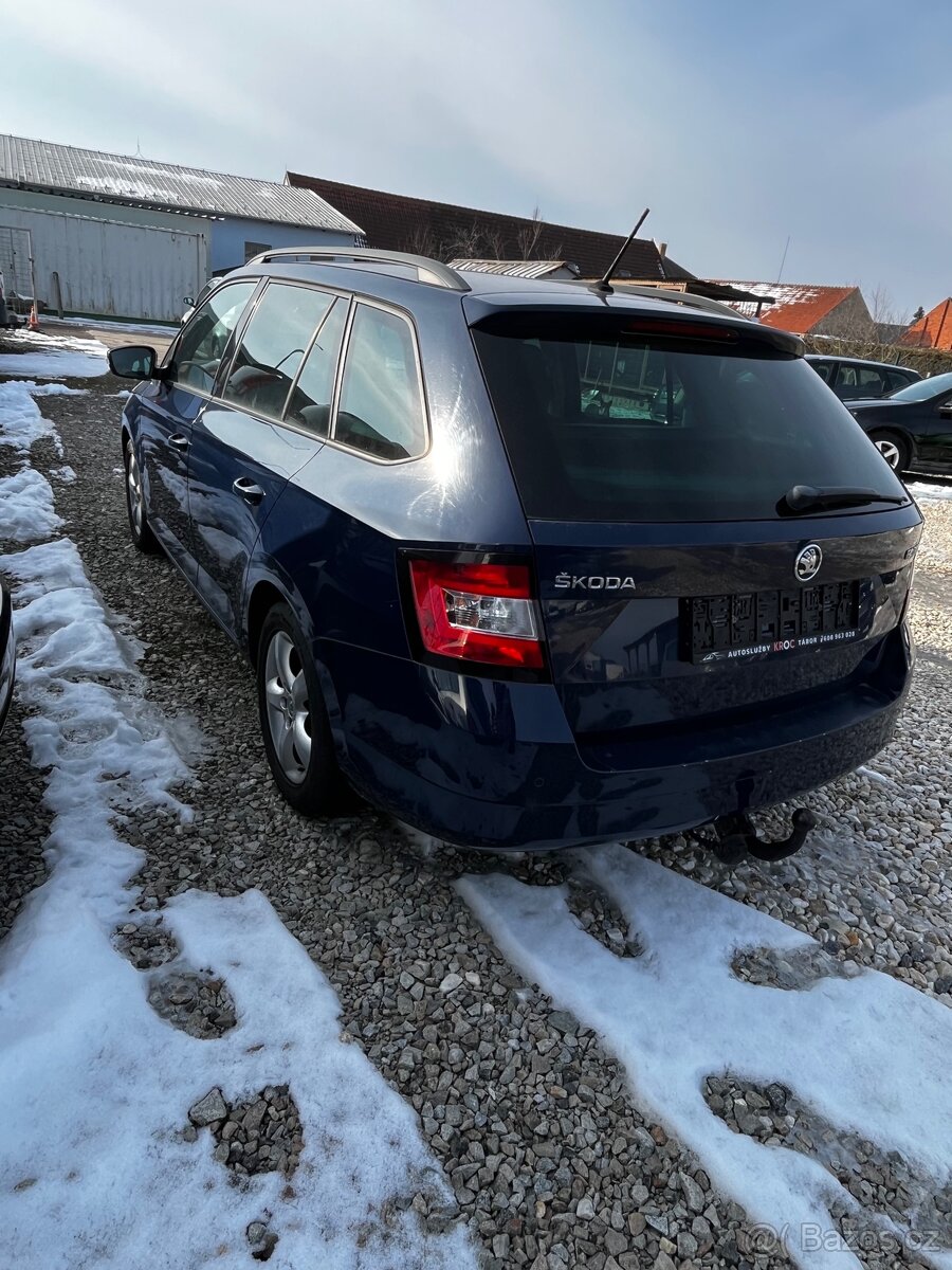 Škoda Fabie 3 combi...,závěs. - 4