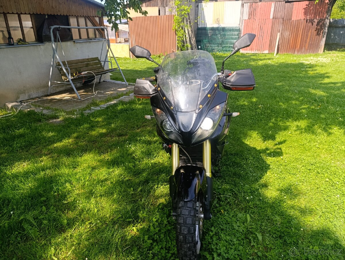 Triumph Tiger 1050