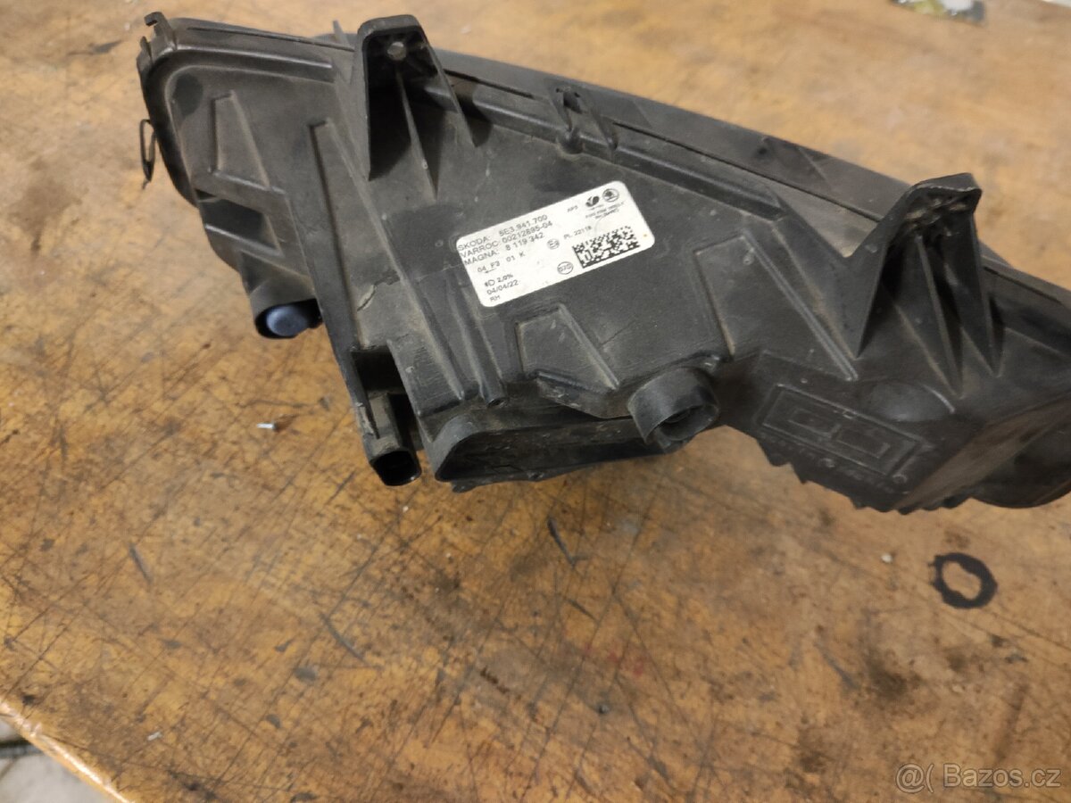 Škoda Octavia 4 mlhovka 5E3941700 - 4