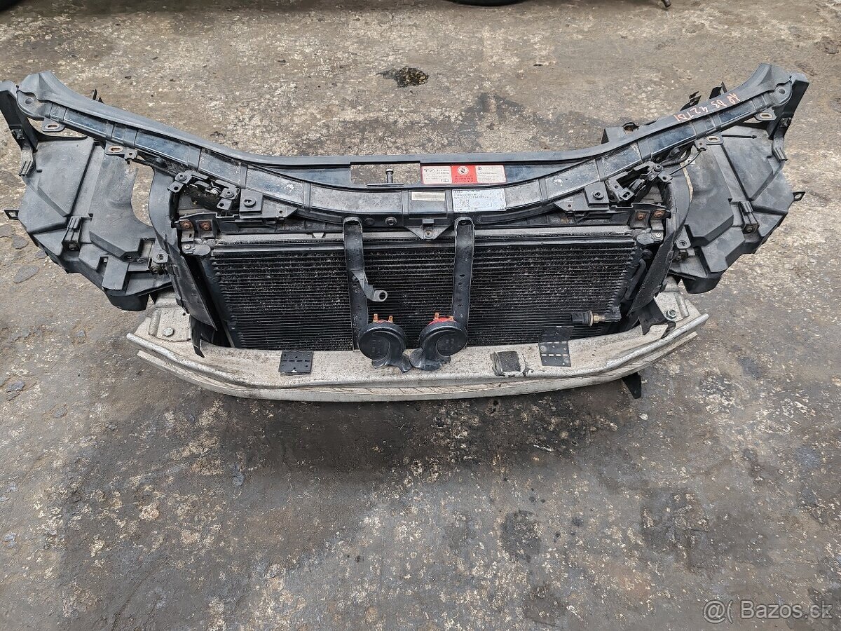 VW Transporter T5 Lift 2.0 TDI chladice - - 4