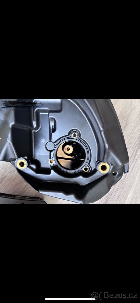 Filtr jak novy Harley Davidson air box - 4