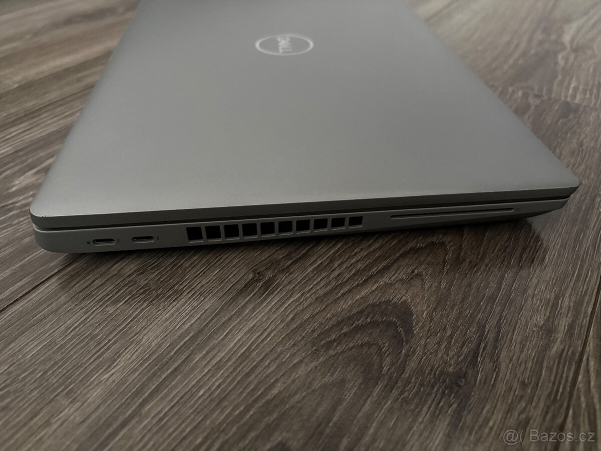 Dell Latitude 5521 - 4