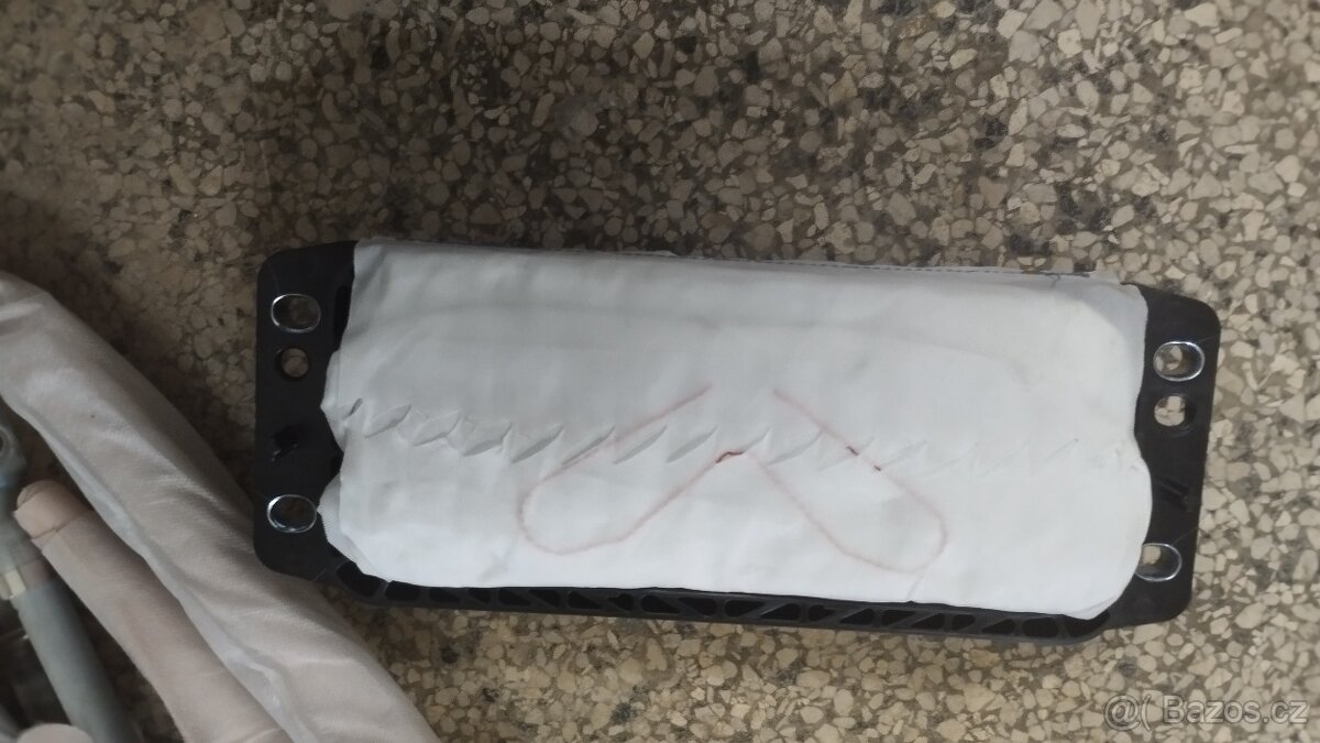 NOVÁ Airbagová sada Škoda Octavia 4 NOVÁ - 4