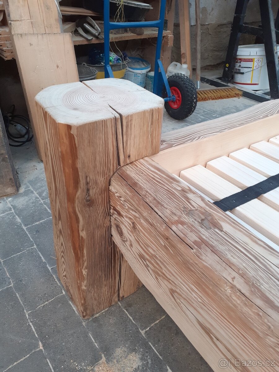 Postel masiv staré trámy - 4