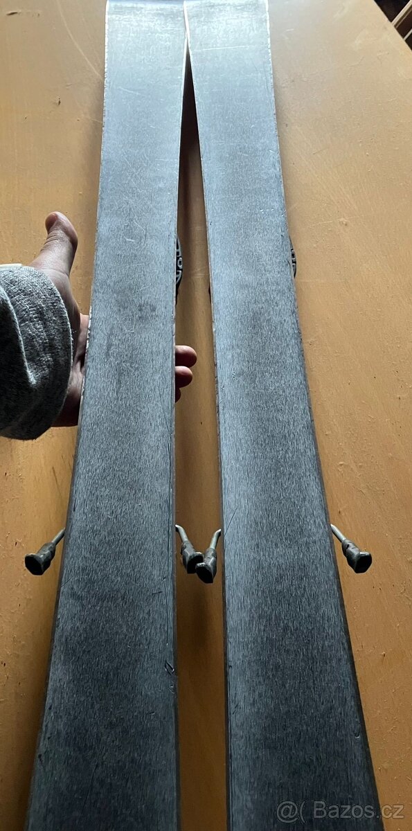 Dětské sjezdové lyže - 4