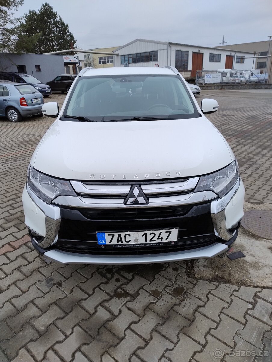 Mitsubishi Outlander 2,0i 110kw 4wd lpg - 4