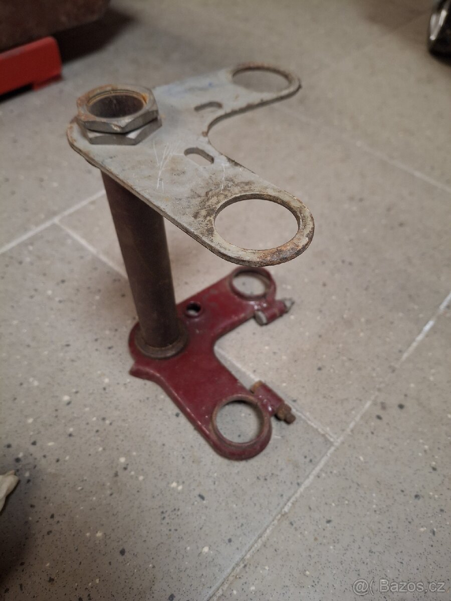 Jawa 550 , 555 díly - 4