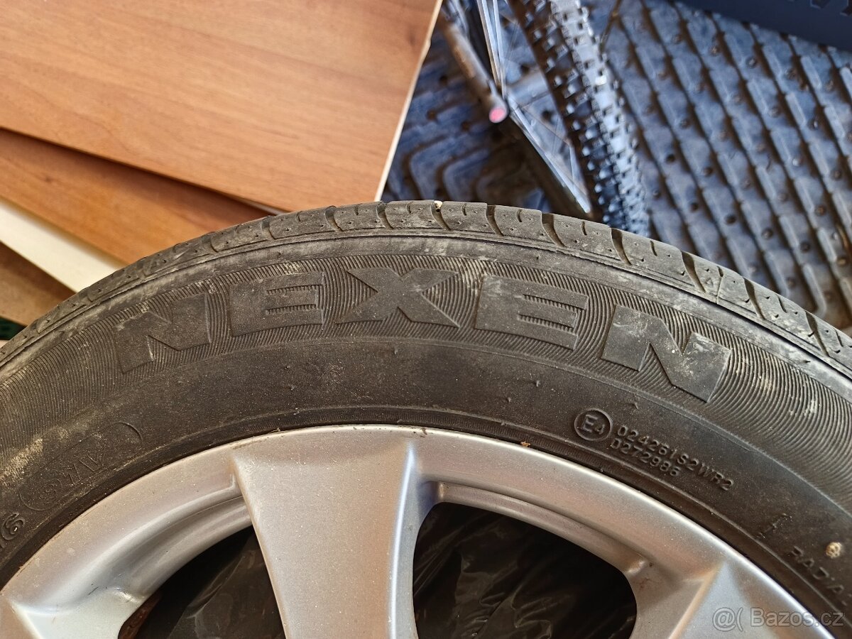 Litá kola+pneu 5x120 205/55/16 - 4