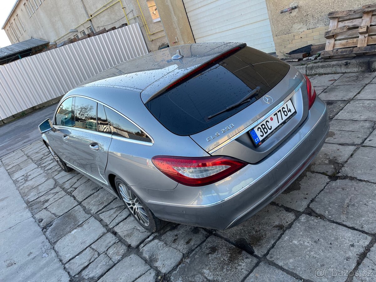 Mercedes benz CLS 250 BLUETEC - 4