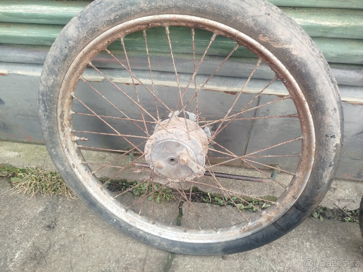 Kola moped stadion jawetta štíty rozeta komplet - 4