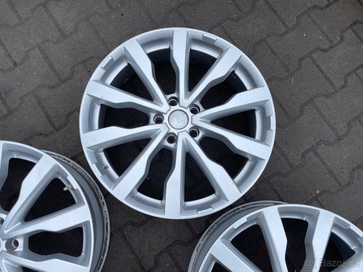 hliníkové disky na RENAULT SCENIC - 4