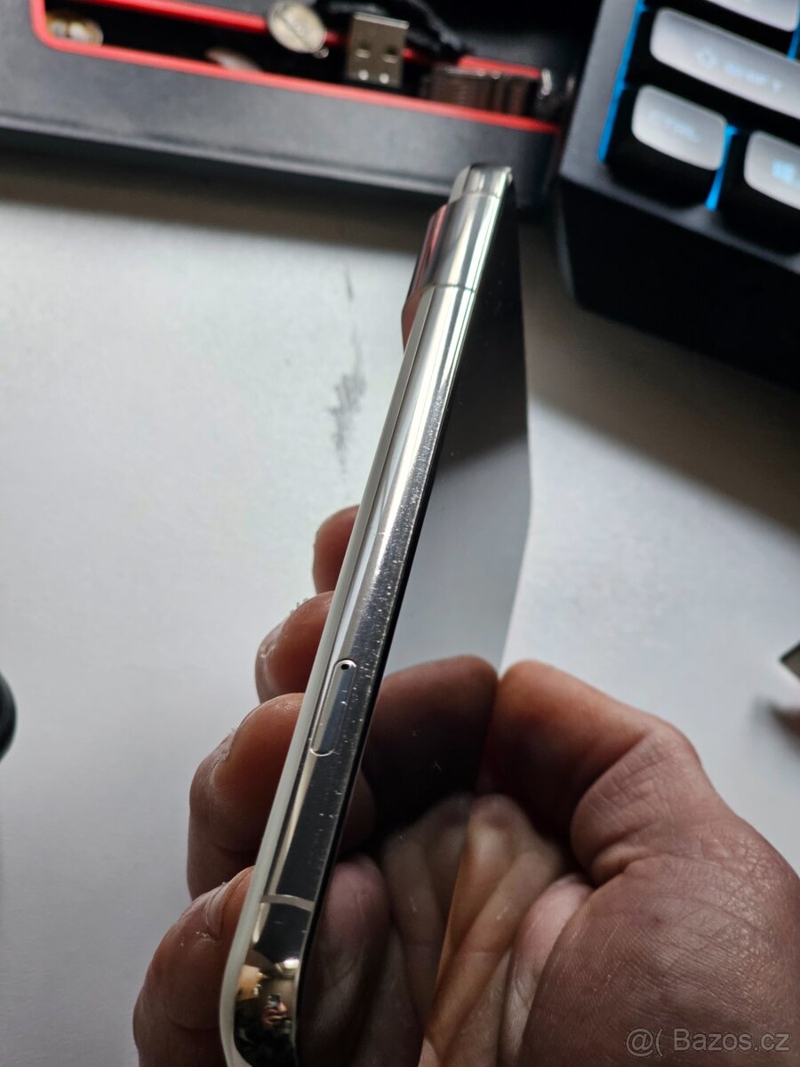 Google Pixel 8 Pro - 4