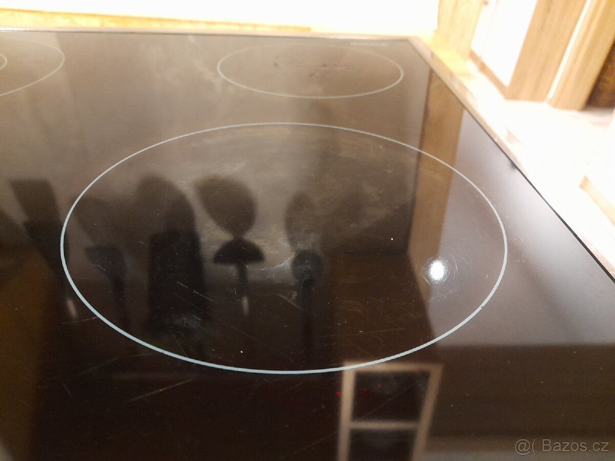 Indukční varná deska - 4