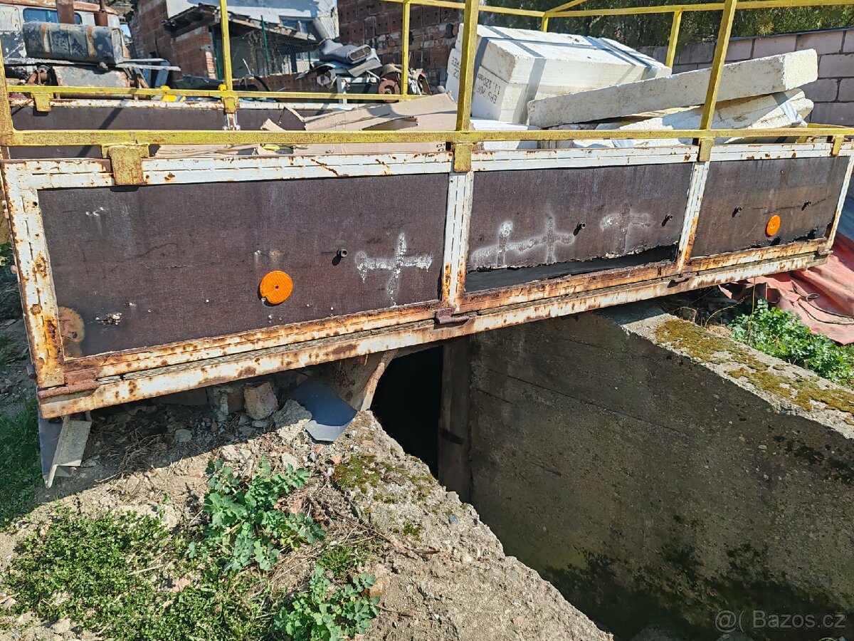 Přívěsný vozík - 4