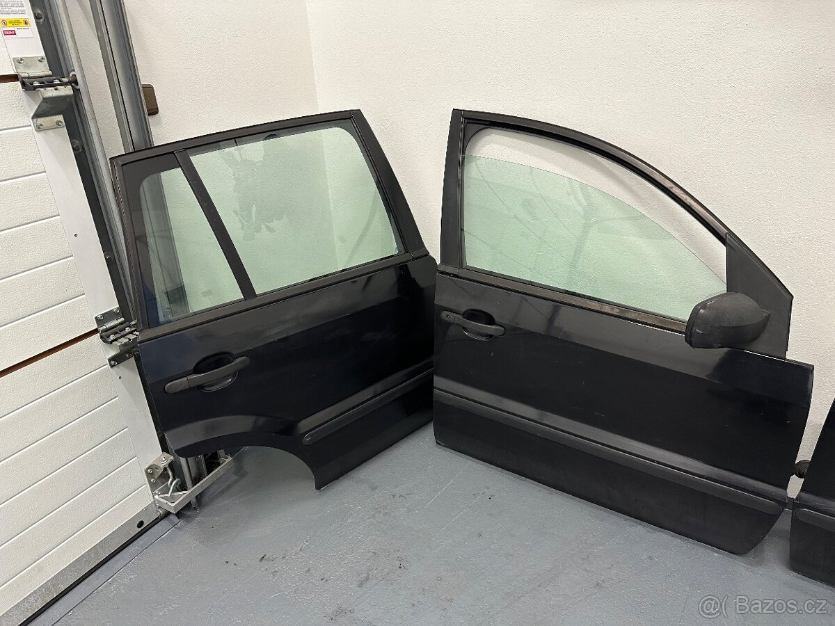 Ford Fusion boční dveře - 4