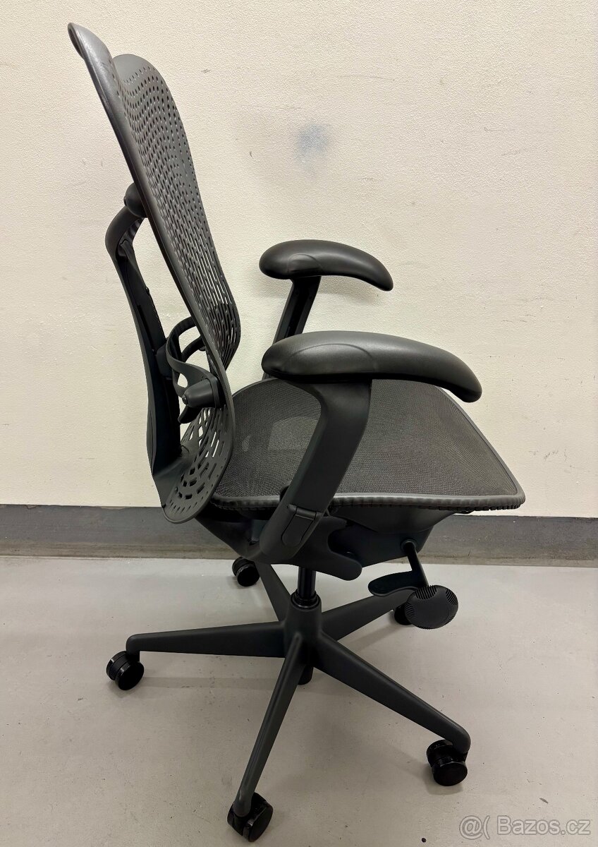Kancelářská židle Herman Miller Mirra - top stav - 4
