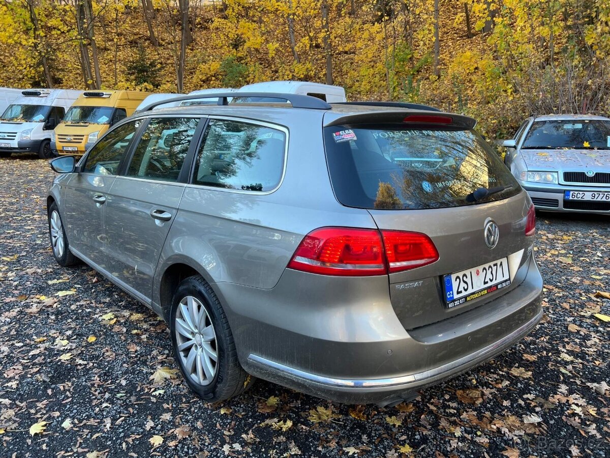 Volkswagen Passat Combi 2.0 TDI 103 kW klima serviska ČR - 4