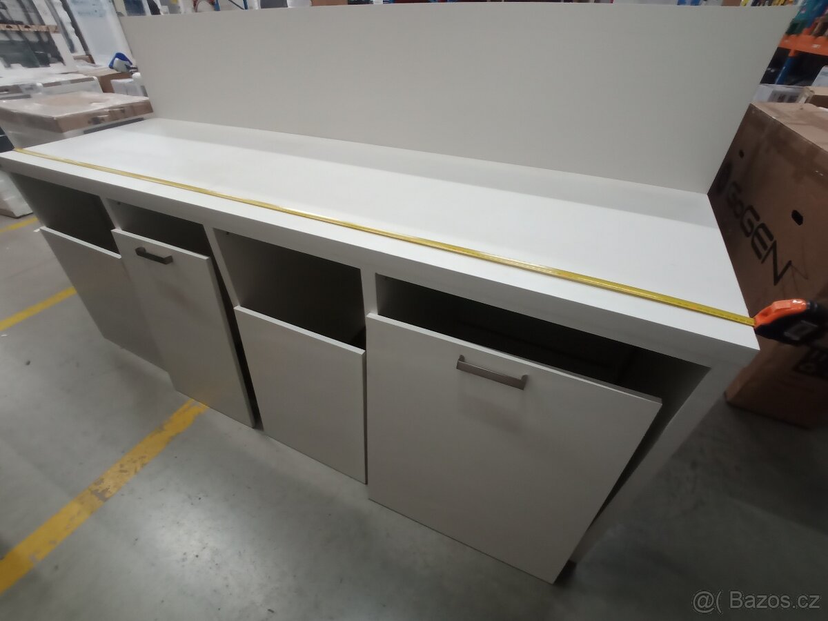 Kuchyňská linka / pracovní stůl - 4