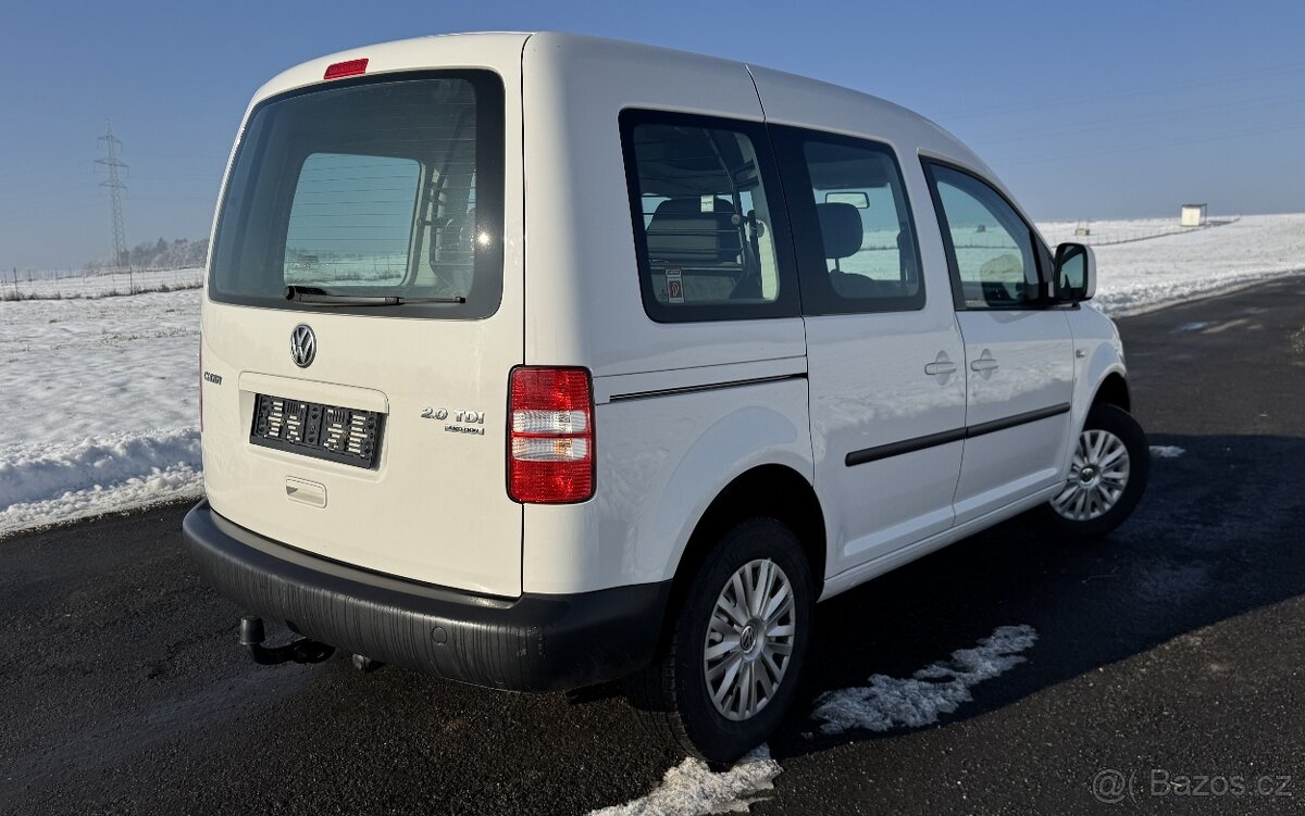 VW Caddy 2.0TDI 4motion / 4x4,5míst,webasto,2014,TOP STAV - 4
