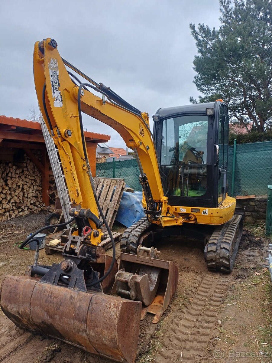 Jcb 8030 - 4