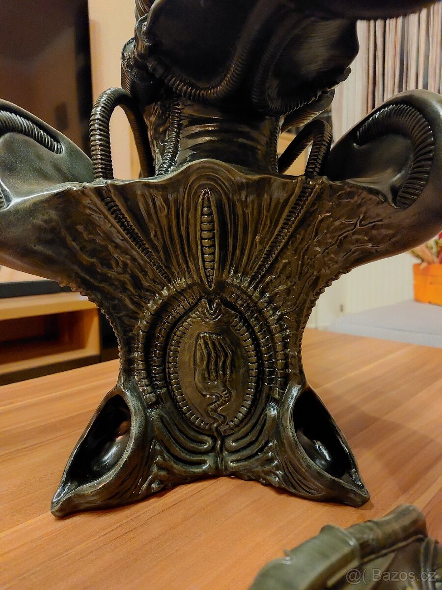 Alien Big Chap Legendary Scale Bust EX Version Sideshow - 4