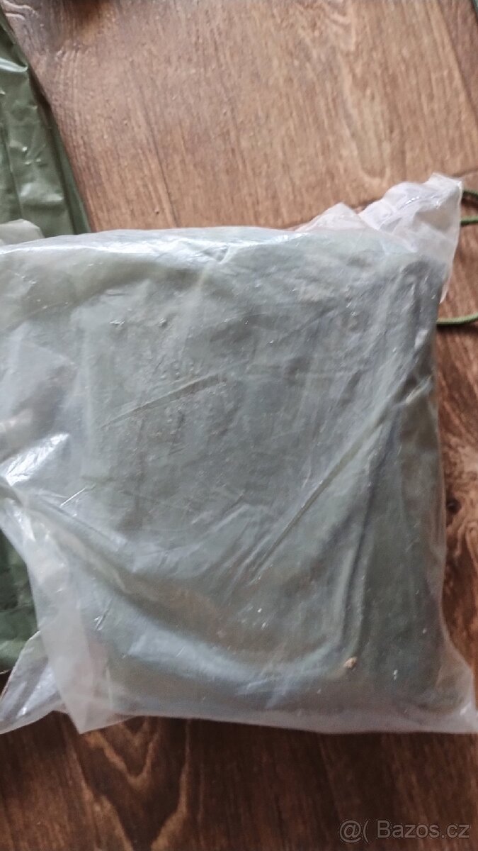 Protichemické obleky-2 kusy - 4