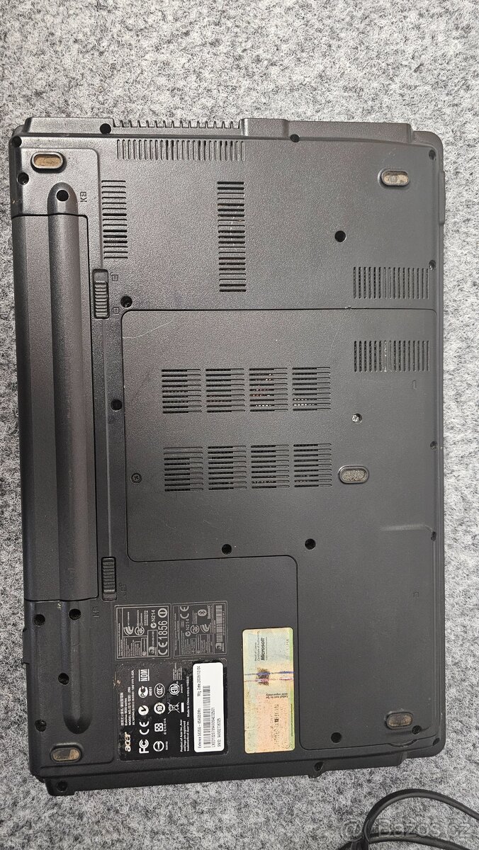 Notebook Acer Extensa 5635G - 4