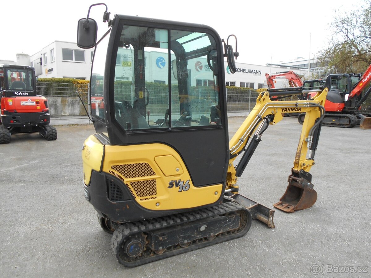 Minibagr YANMAR SV16 - 4