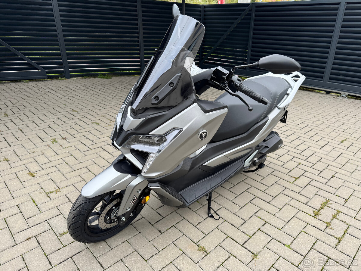 Voge SR1 125i GT - 4