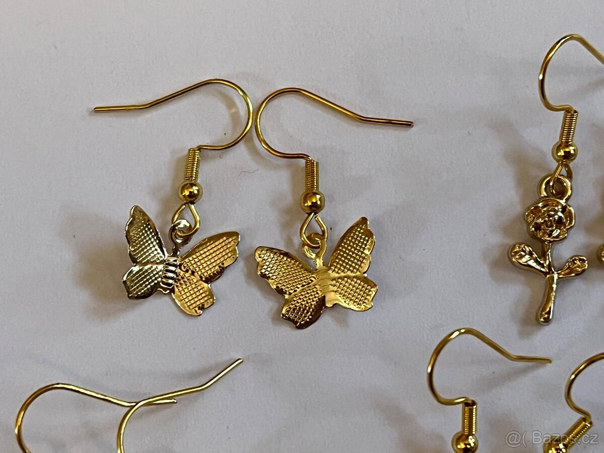 Naušnice ve zlaté barvě - 4
