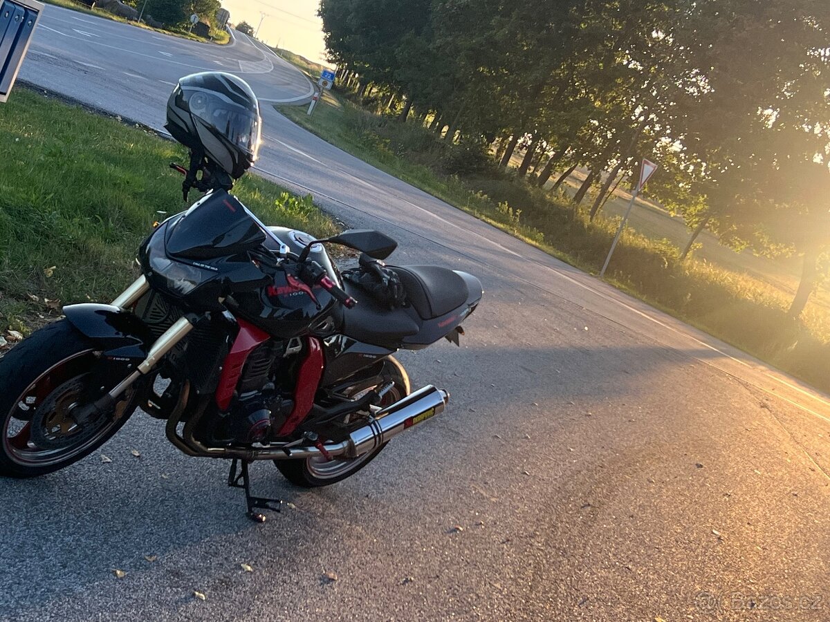 Kawasaki z1000 - 4