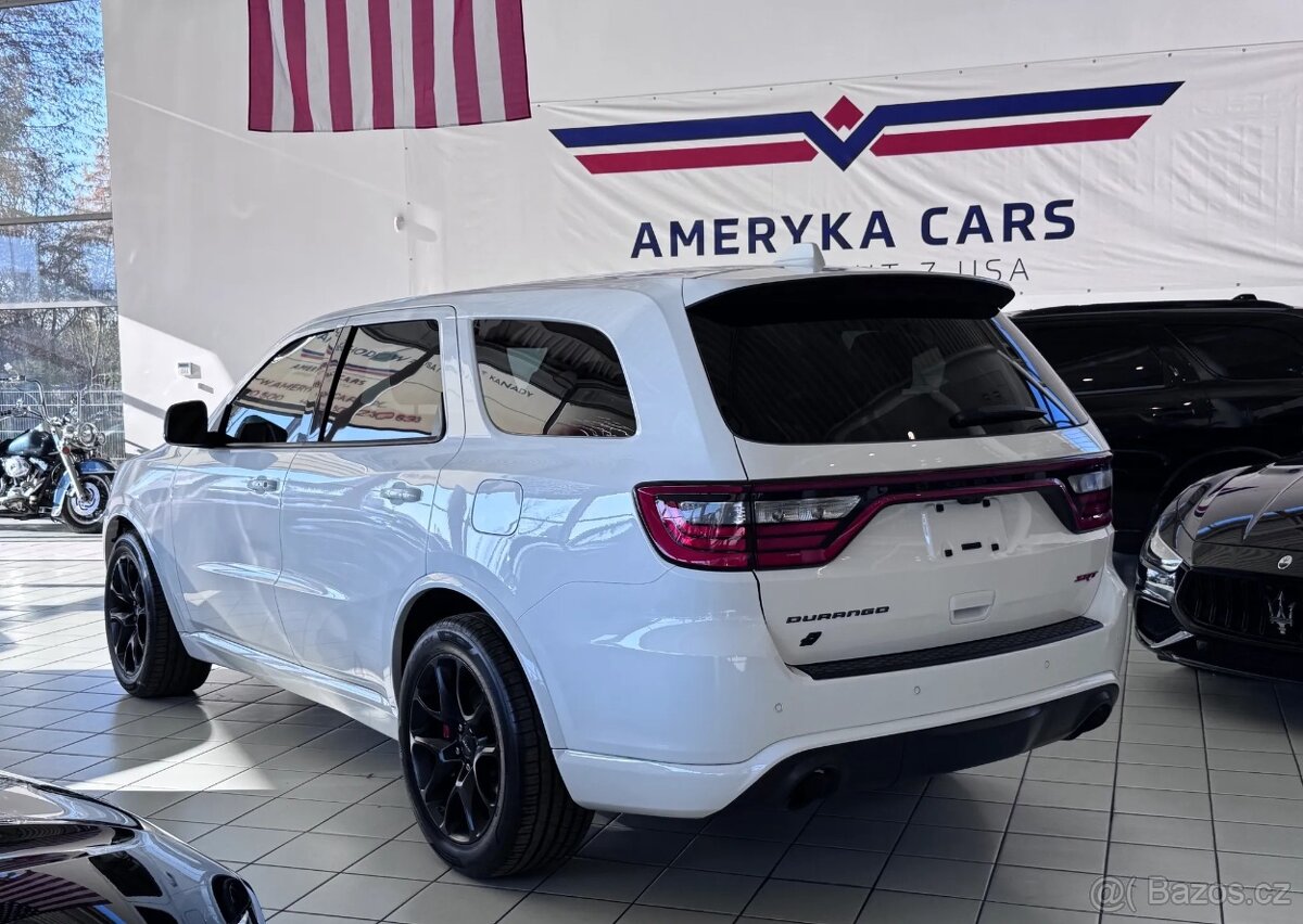 Dodge Durango 6.4 SRT - 4