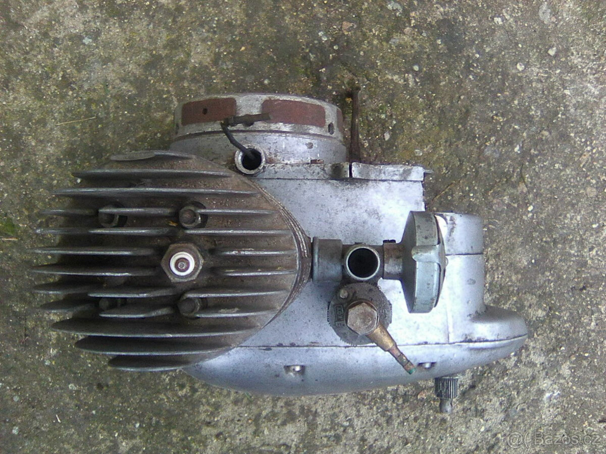 Manet 90 - motor - 4