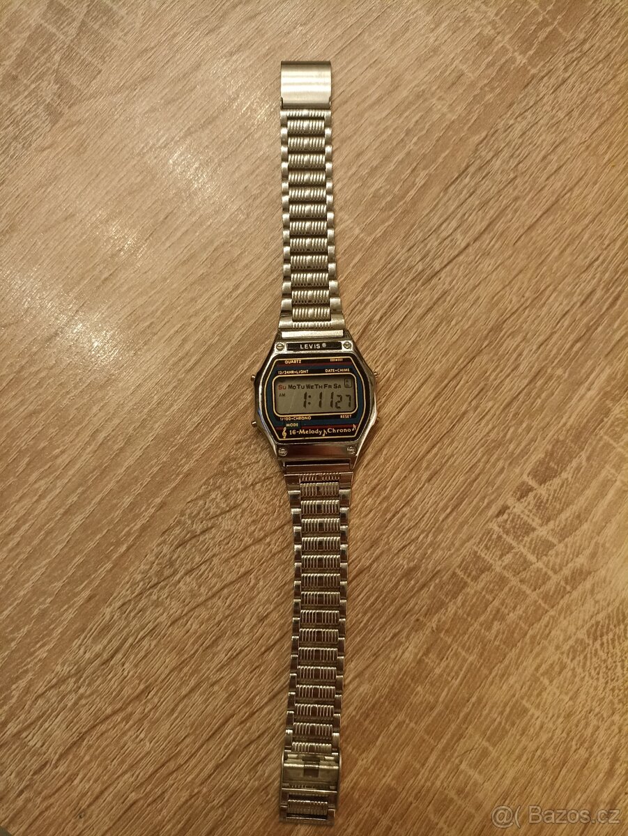 Retro digitální hodinky Levis - 4