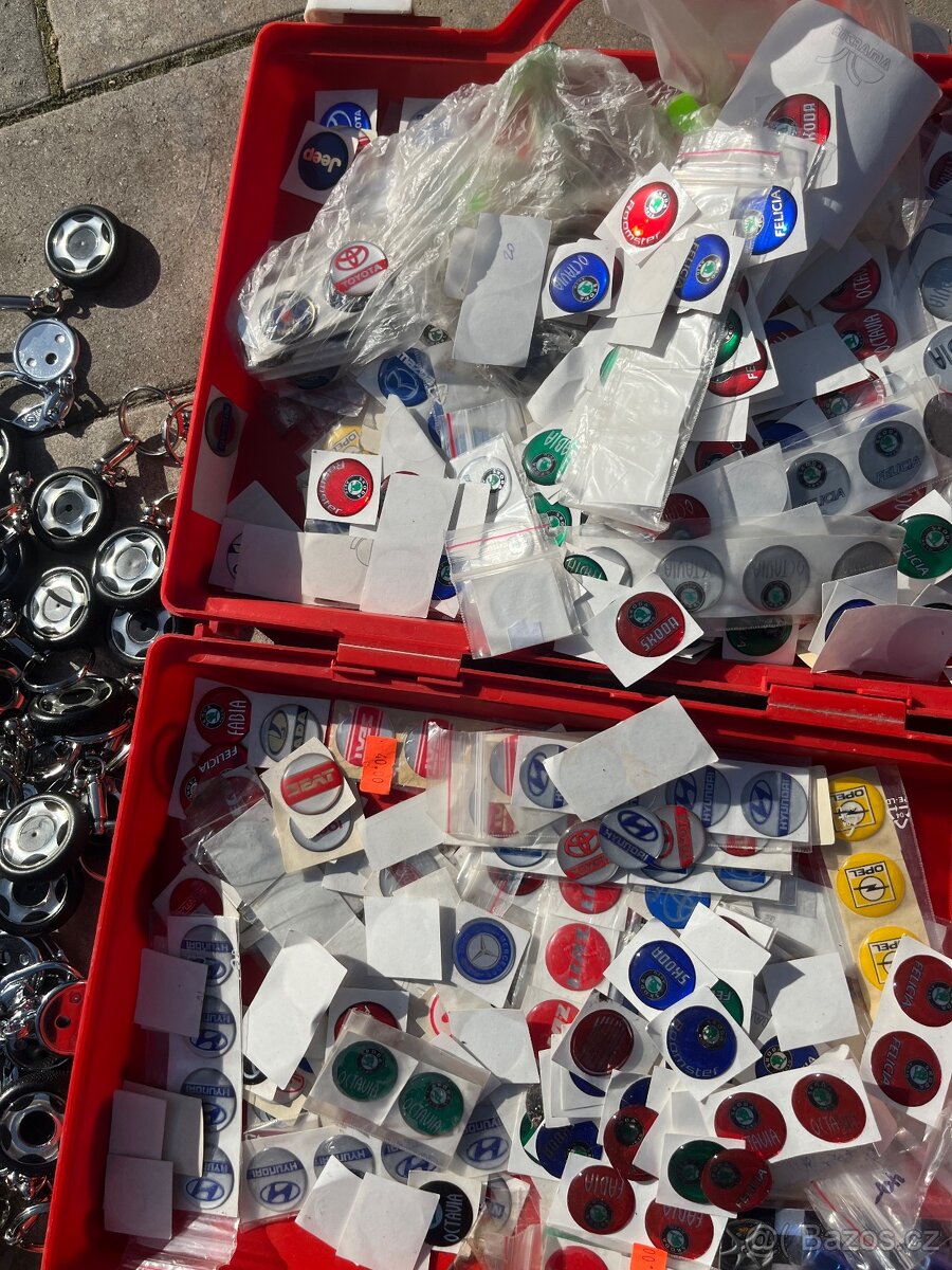 Klíčenky, samolepky - 4