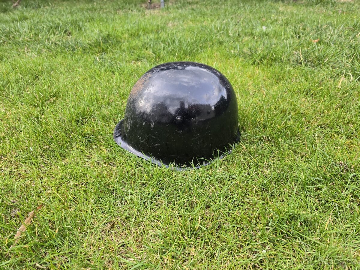 Historická přilba - 4