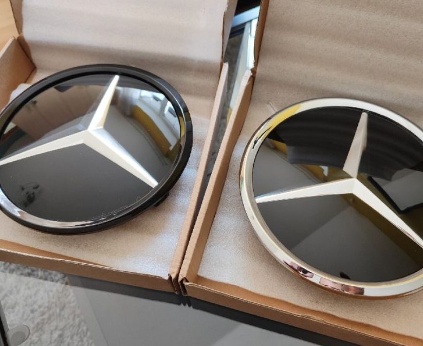 Skleněný přední znak do masky Mercedes - 4