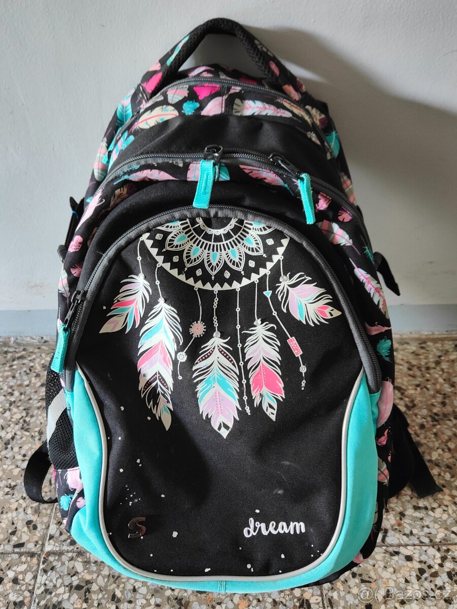 Pěkný dívčí batoh - 4