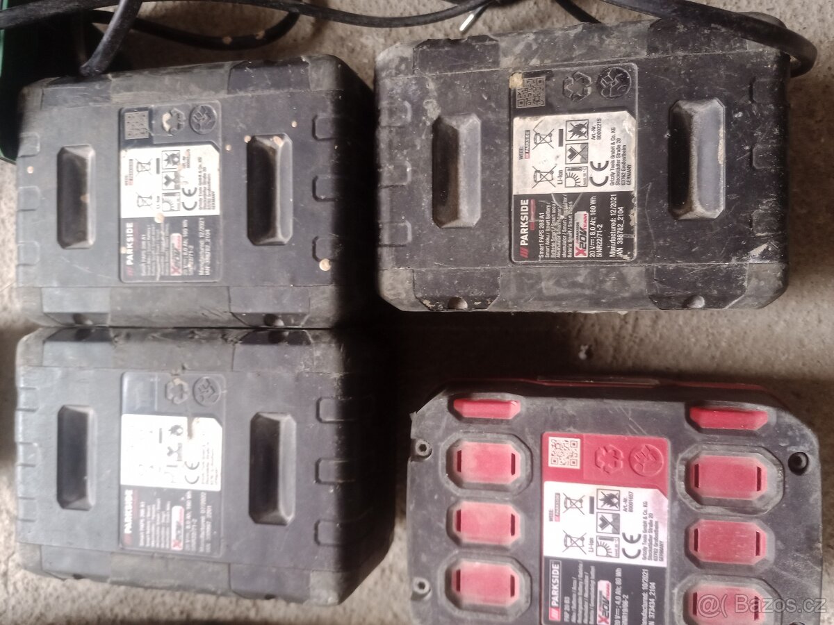 Nářadi Parkside+4x baterie - 4