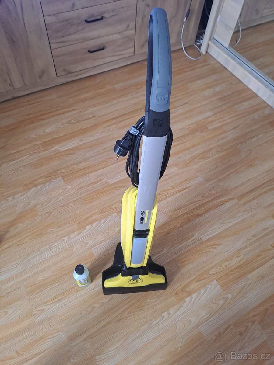 Podlahová myčka karcher - 4