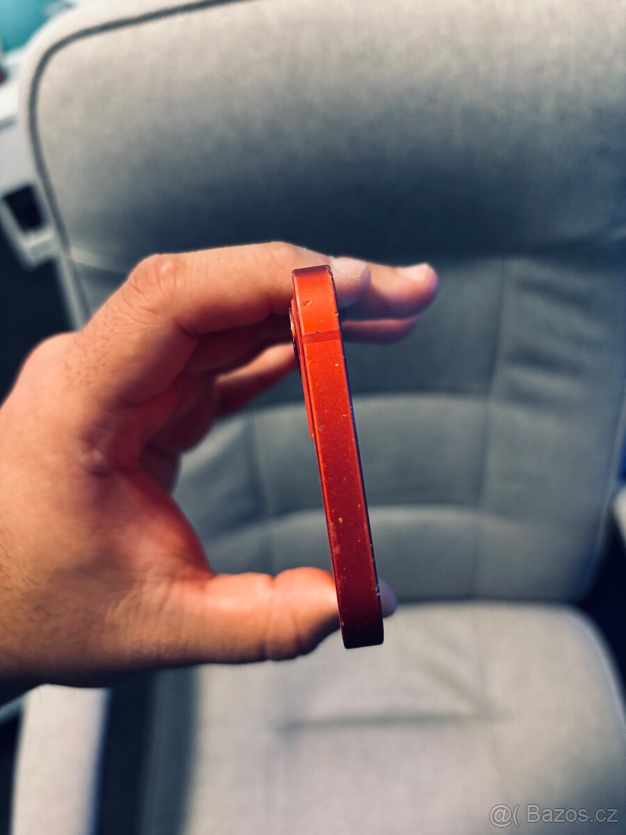 iPhone 12 Product (Red) 64GB - 4