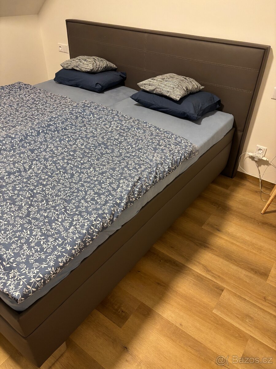 Manželská postel 180x200 - 4