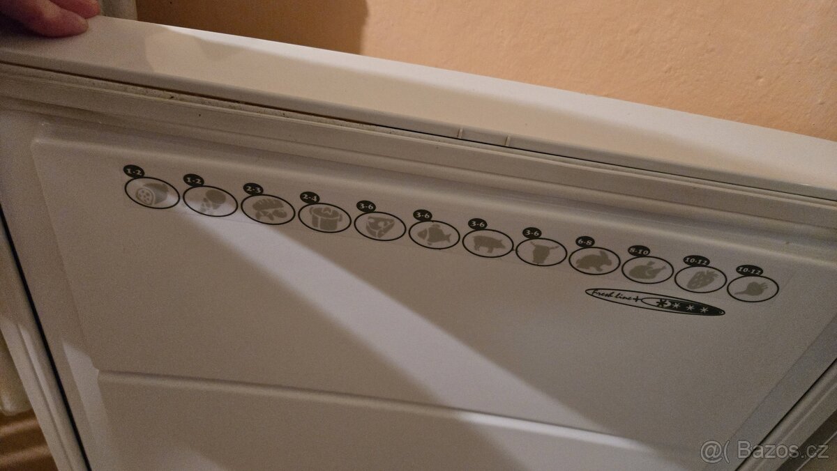 LEDNICE KOMBINOVANÁ S MRAZÁKEM - 4