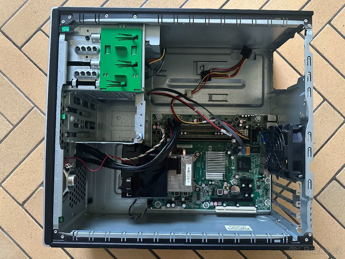 HP Compaq - Intel E5300 / 4GB DDR3 / bez HDD a zdroje - 4