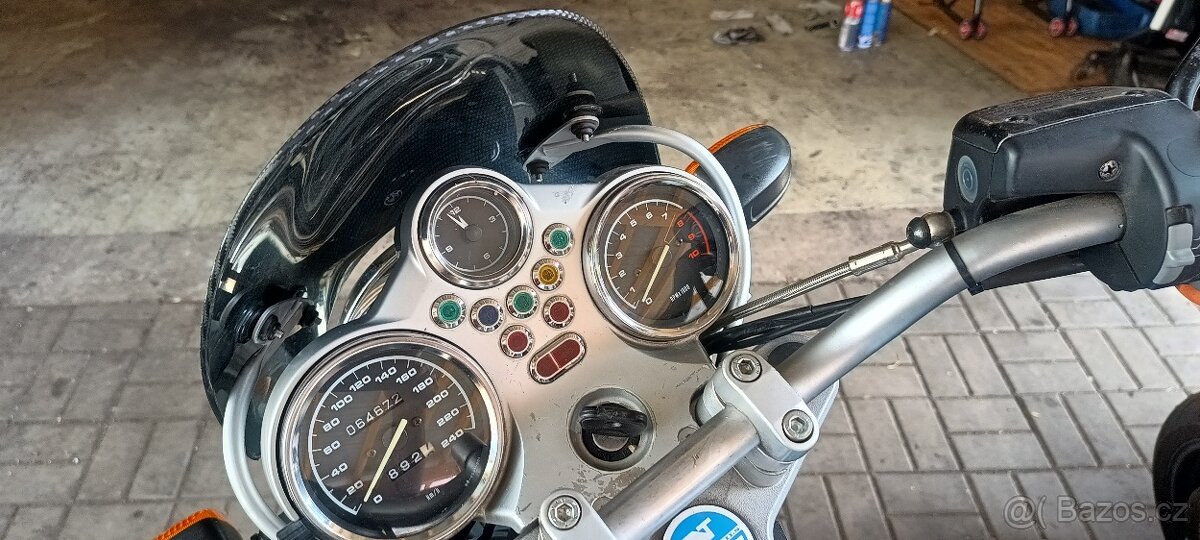 BMW R1150r - 4